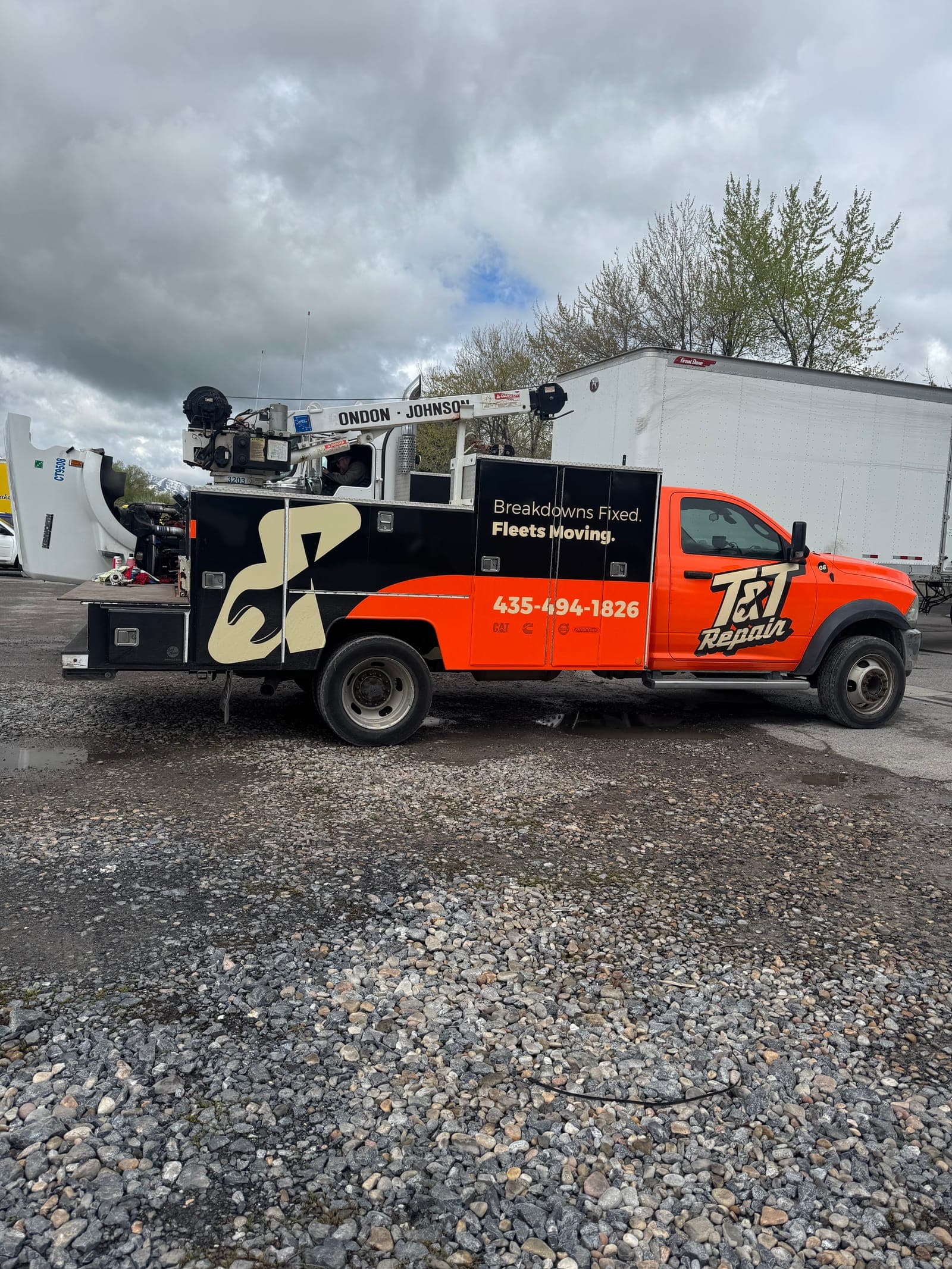 T&T Repair mobile service truck